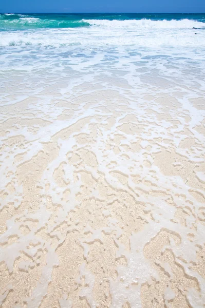 Piękna czysta plaża — Zdjęcie stockowe
