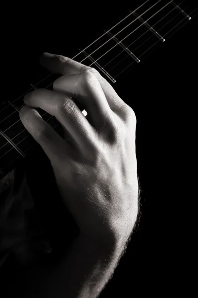 Acorde principal (A) na guitarra elétrica; imagem monocromática tonificada — Fotografia de Stock