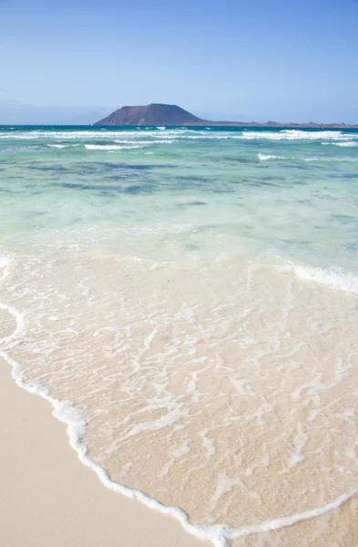 Fuerteventura, corralejo flagge strand — Stockfoto
