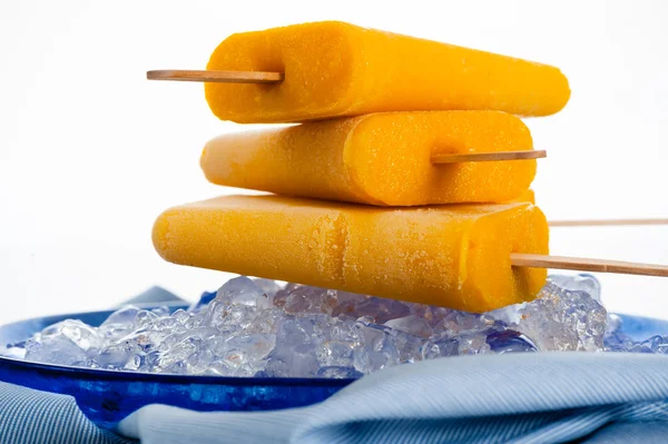 Mango popsicle — Stock Photo, Image