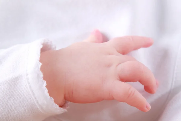 Mão de criança — Fotografia de Stock