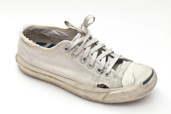 Une paire de vieilles chaussures de sport — Photo