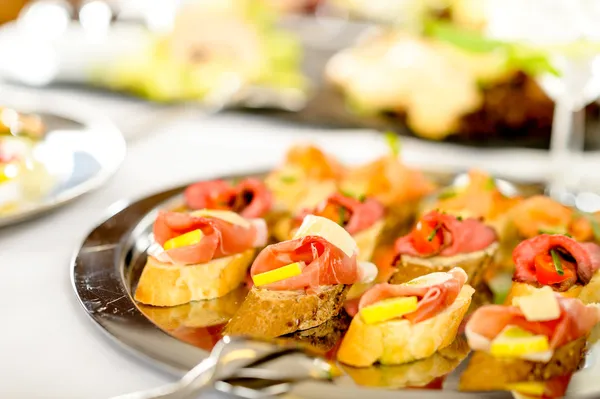 Catering Canapes Tablett Lebensmittel Details Vorspeisen — Stockfoto