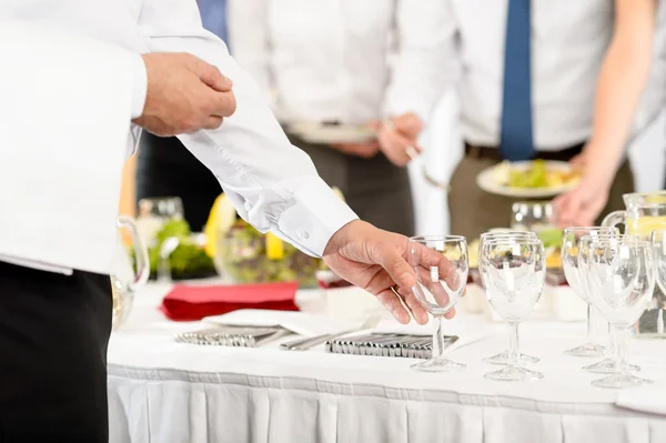 Bedrijven catering glazen voor bedrijf viering — Stockfoto