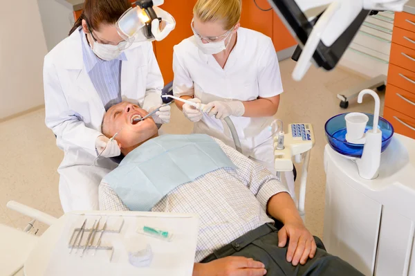 Male patient at dental checkup — Stock Photo, Image