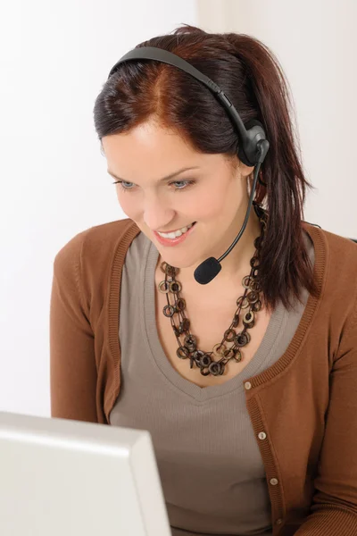 Profissional call center representante mulher — Fotografia de Stock