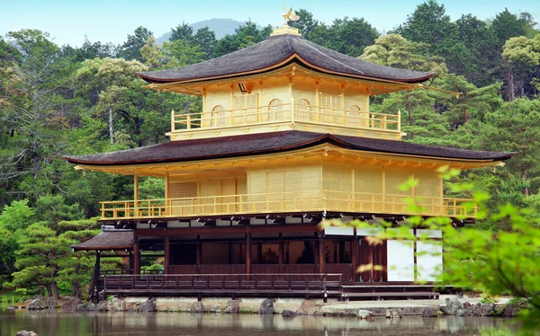 Temple of the Golden Pavilion — Stock Photo, Image