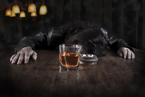 Pijany mężczyzna — Zdjęcie stockowe