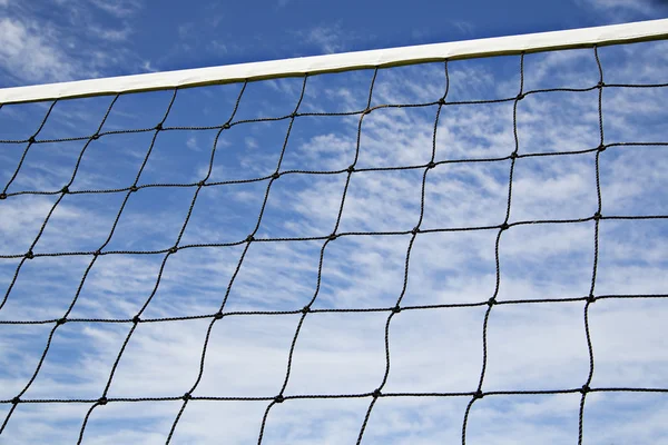 Volleyball net is strained tightly for game — Stock Photo, Image