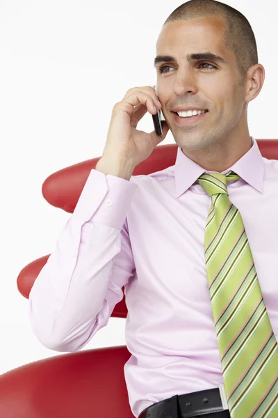 Young businessman using cellphone — Stock Photo, Image