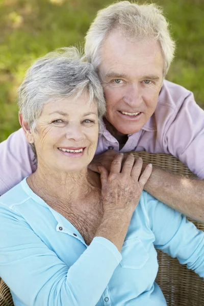 Portrét staršího páru — Stock fotografie