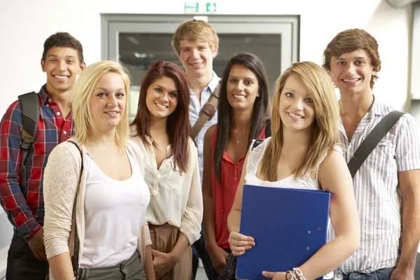 Students in college — Stock Photo, Image
