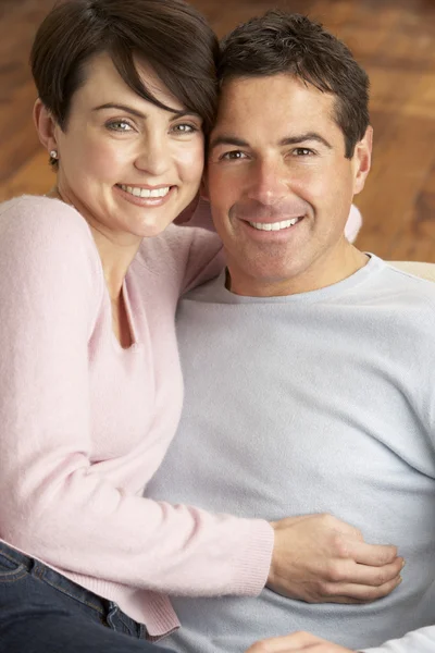 Portrait Of Romantic Young Couple — Stock Photo, Image