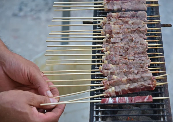 Cooking skewers — Stock Photo, Image
