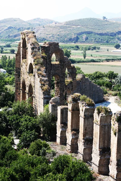 Old water aqueduct — Stock Photo, Image