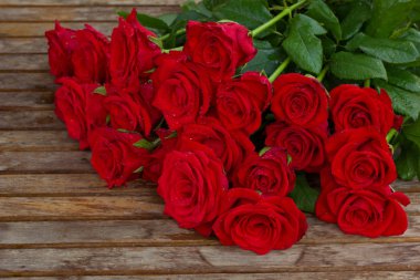 Bouquet of red roses clipart