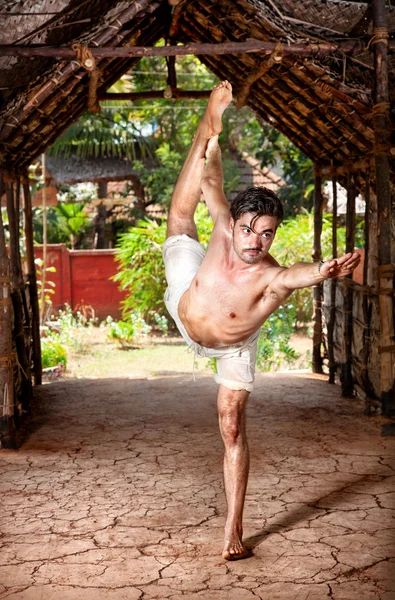 Yoga natarajasana en la India —  Fotos de Stock