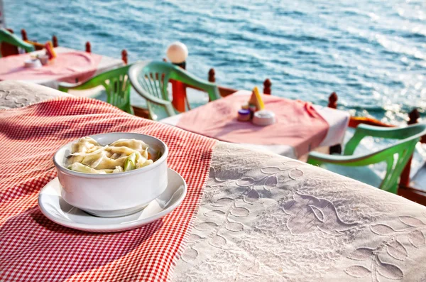 Restaurante con vista al mar — Foto de Stock
