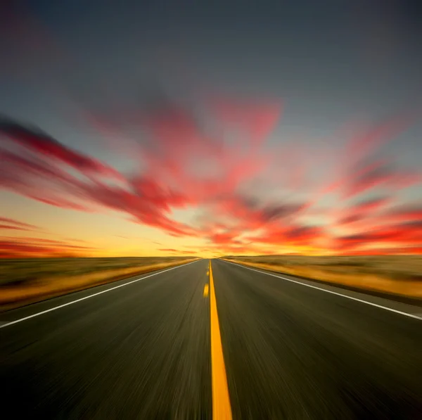 Blured road and blured sky — Stock Photo, Image