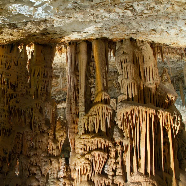 Caverna estalactite estalagmite — Fotografia de Stock