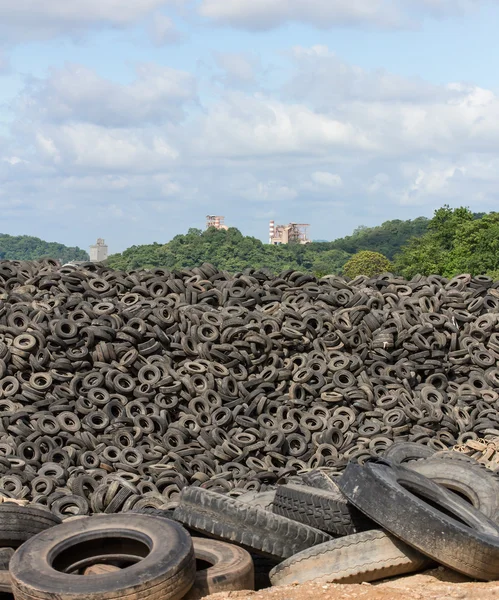 Heap of old Tires — Stock Photo, Image