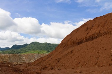 laterite cevheri stoku