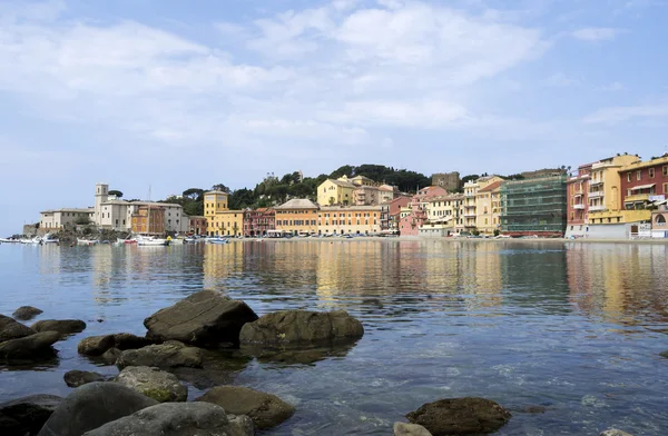 Bahía del silencio en Sestri Levante, famosa pequeña ciudad en Liguria, Italia — Foto de Stock