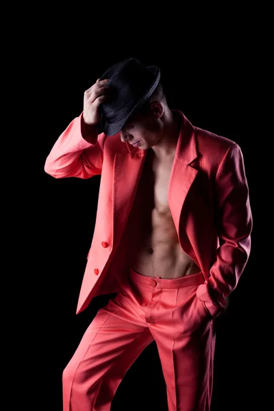 Sexy man in rood pak — Stockfoto