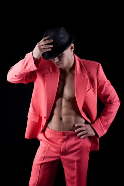 Seksowny mężczyzna w czerwonym kostiumie — Zdjęcie stockowe