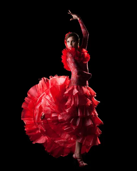 Donna danza spagna flamenco in costume orientale rosso — Foto Stock
