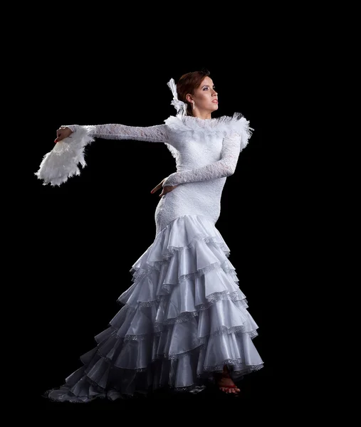 Taniec młodej kobiety w strojach flamenco biały — Zdjęcie stockowe