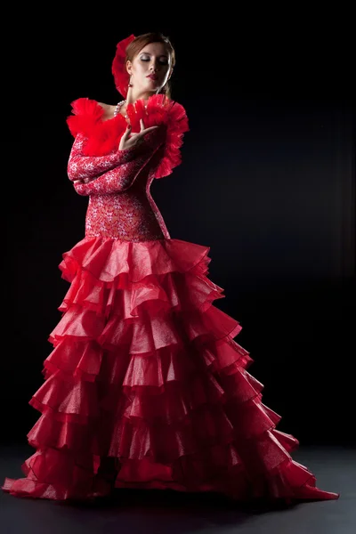Dançarina de flamenco em traje vermelho — Fotografia de Stock