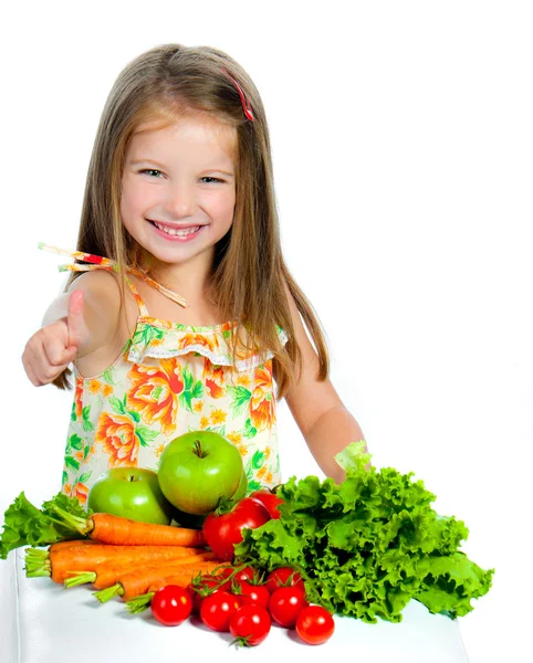 Süßes Mädchen mit Gemüse — Stockfoto