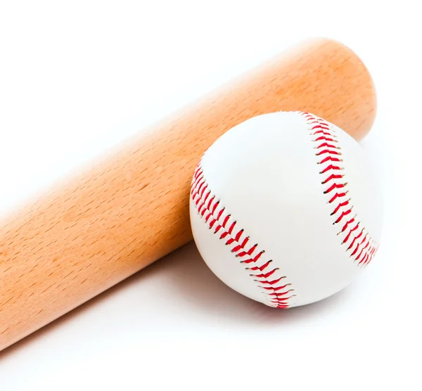 М'яч і бейсбольна бита — стокове фото
