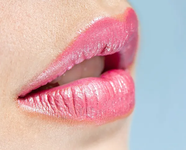 美丽的女人的嘴唇 — 图库照片