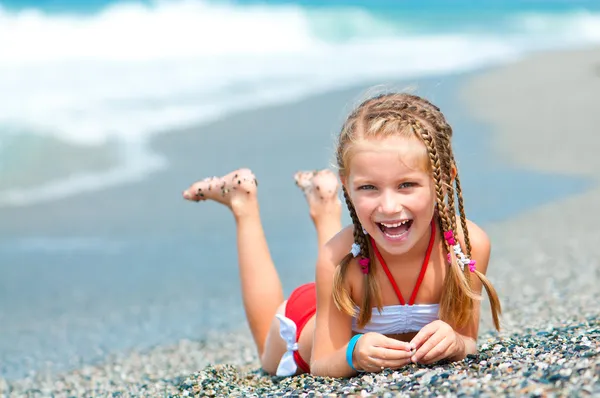 Twarz piękne dziewczyny na plaży — Zdjęcie stockowe