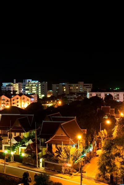 Noční scéně v pattaya, Thajsko. — Stock fotografie