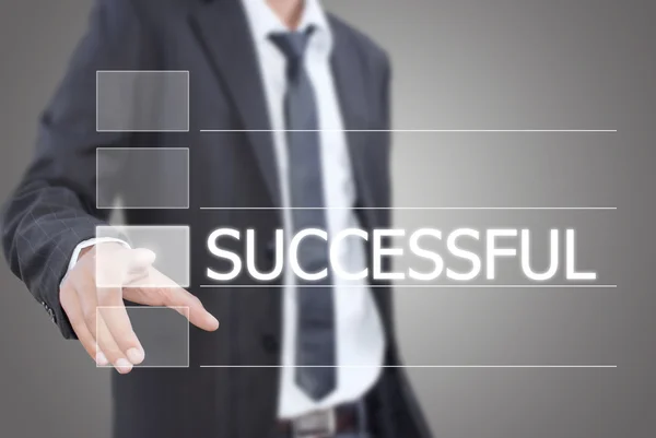 Azjatycki biznesmen przesuwając słowo sukces na interfejs ekranu dotykowego — Zdjęcie stockowe