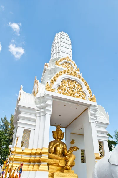 Thailand Boeddhabeeld in de tempel. — Stockfoto