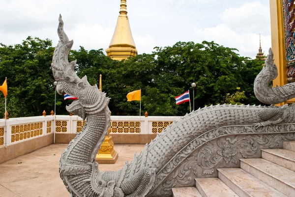 Tajlandia posąg Buddy w świątyni — Zdjęcie stockowe