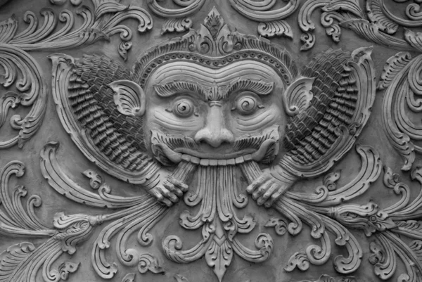 Tajlandia posągu Buddy na ścianie świątyni — Zdjęcie stockowe