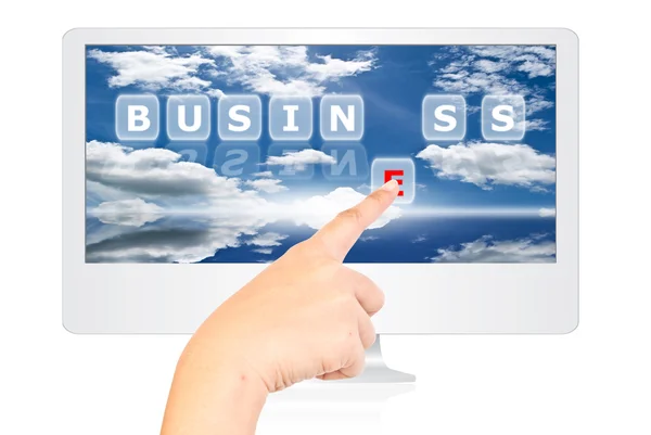 Biznes ręcznie naciskając talię kart na ekranie monitora z błękitnego nieba. — Zdjęcie stockowe