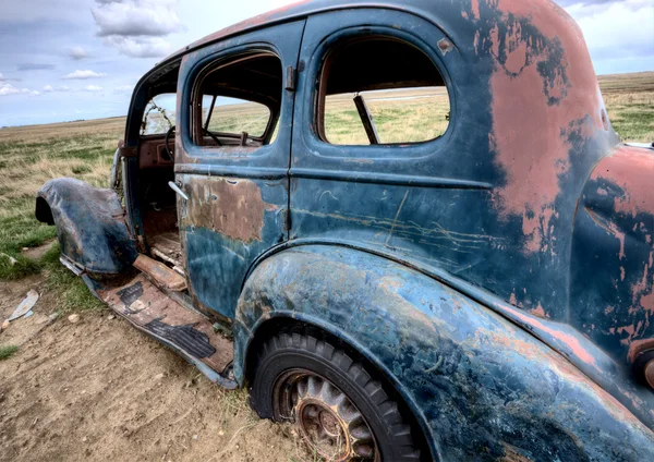 Verlaten voertuig prairie — Stockfoto
