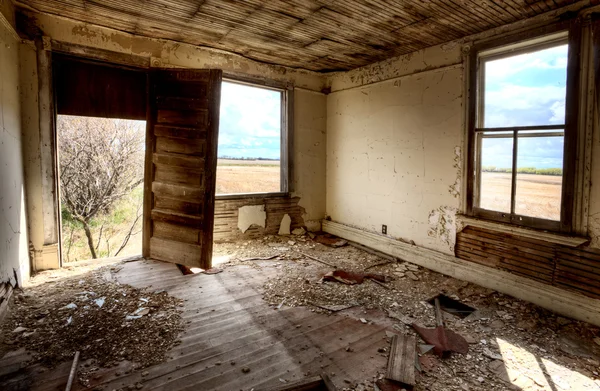 Interior abandoned house prairie — Zdjęcie stockowe
