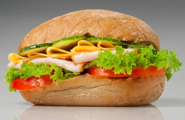 Sanwich with chiken and cheese — Stock Photo, Image