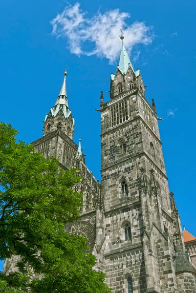 Kostel svatého Vavřince v Norimberku — Stock fotografie