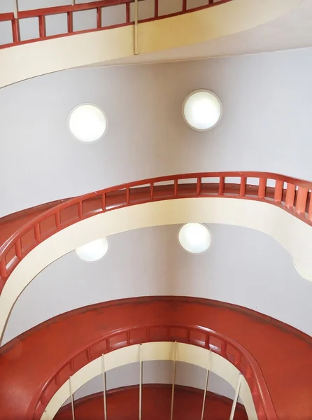 古いの螺線形の階段 — ストック写真