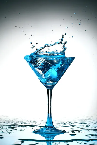 Blue coctail splash — Stock Photo, Image