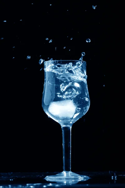 Alkohol splash — Zdjęcie stockowe