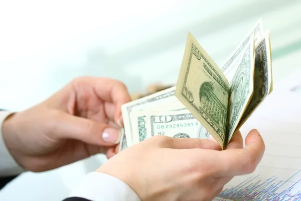 Hands hold money — Stock Photo, Image